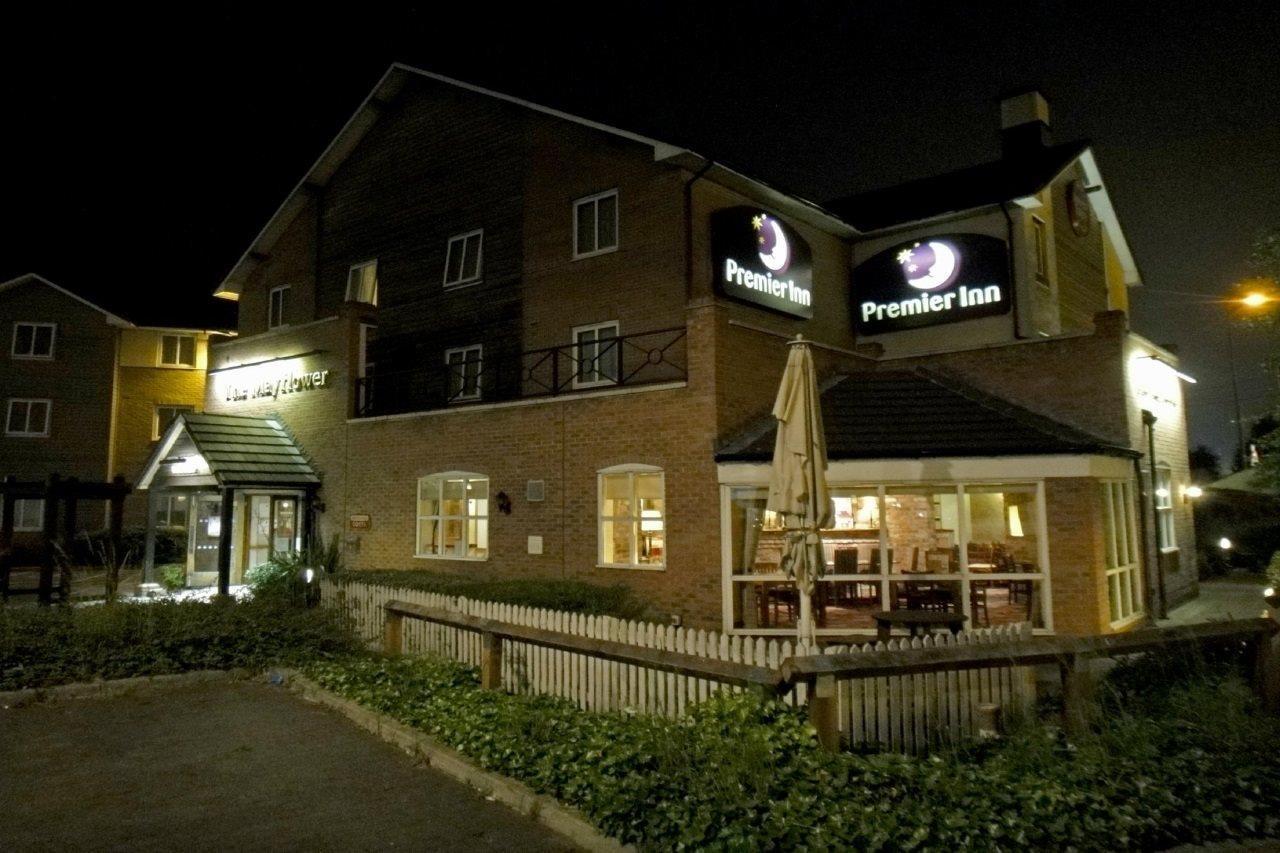 Premier Inn הארוויץ' מראה חיצוני תמונה