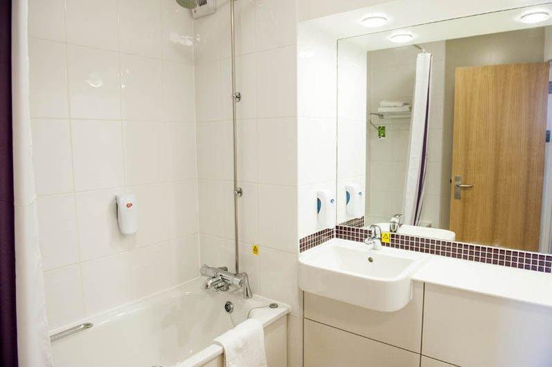 Premier Inn הארוויץ' מראה חיצוני תמונה